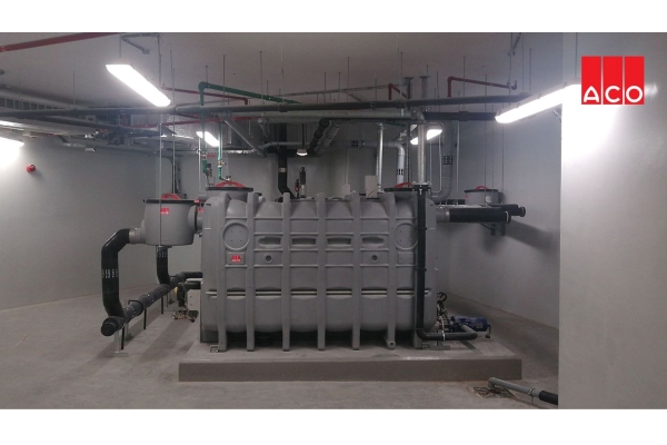 Máy Tách Mỡ Vệ Sinh Định Kỳ HDPE